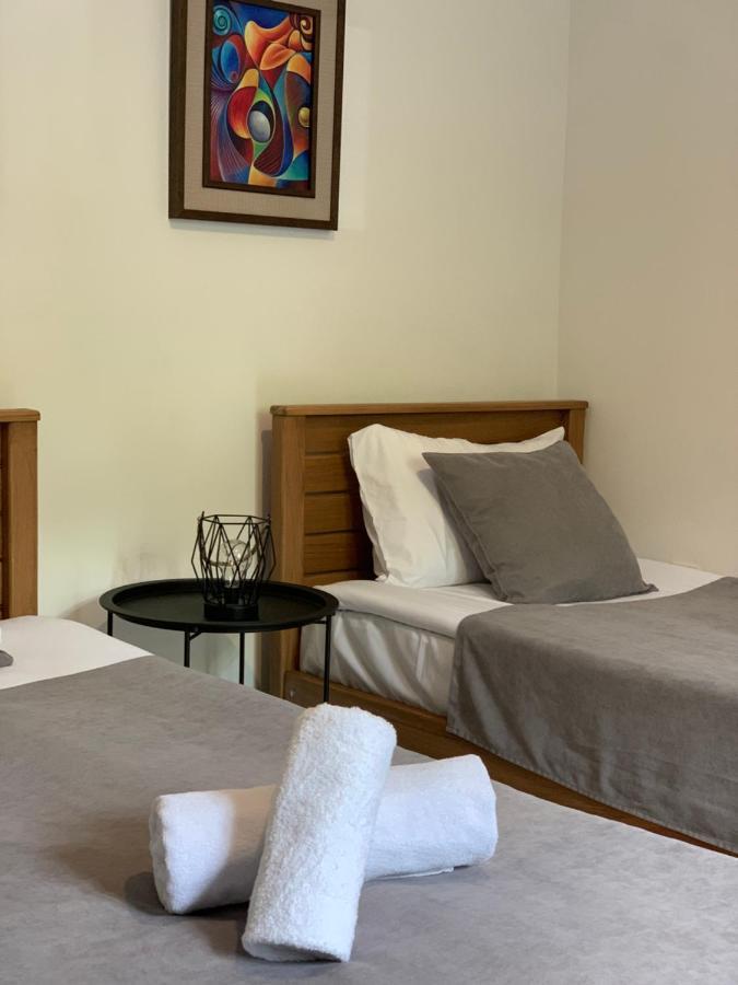 Grape House Hotel Тбилиси Екстериор снимка