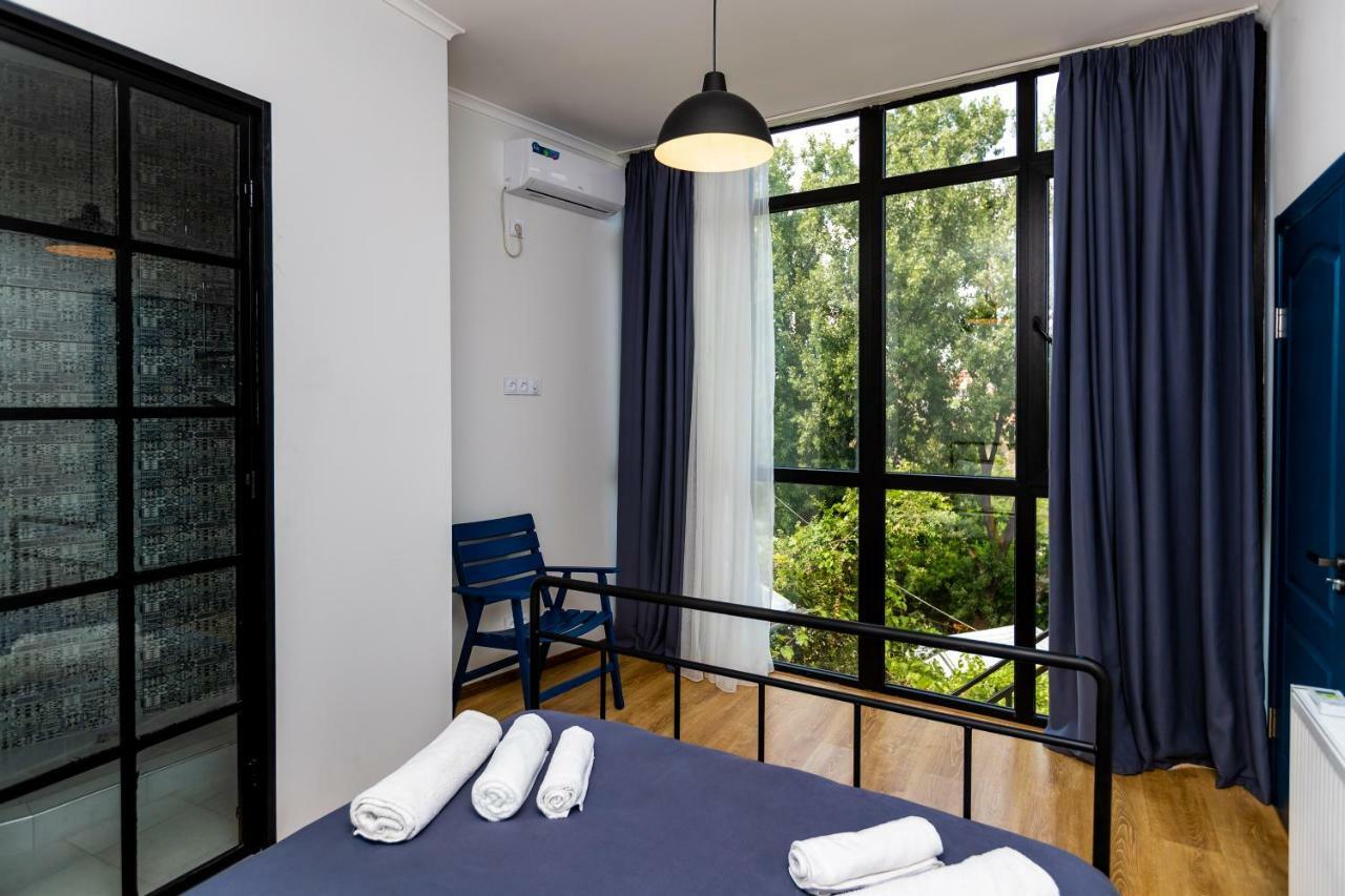 Grape House Hotel Тбилиси Екстериор снимка